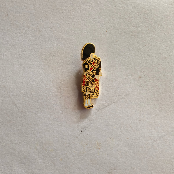 Pipe Major lapel pin