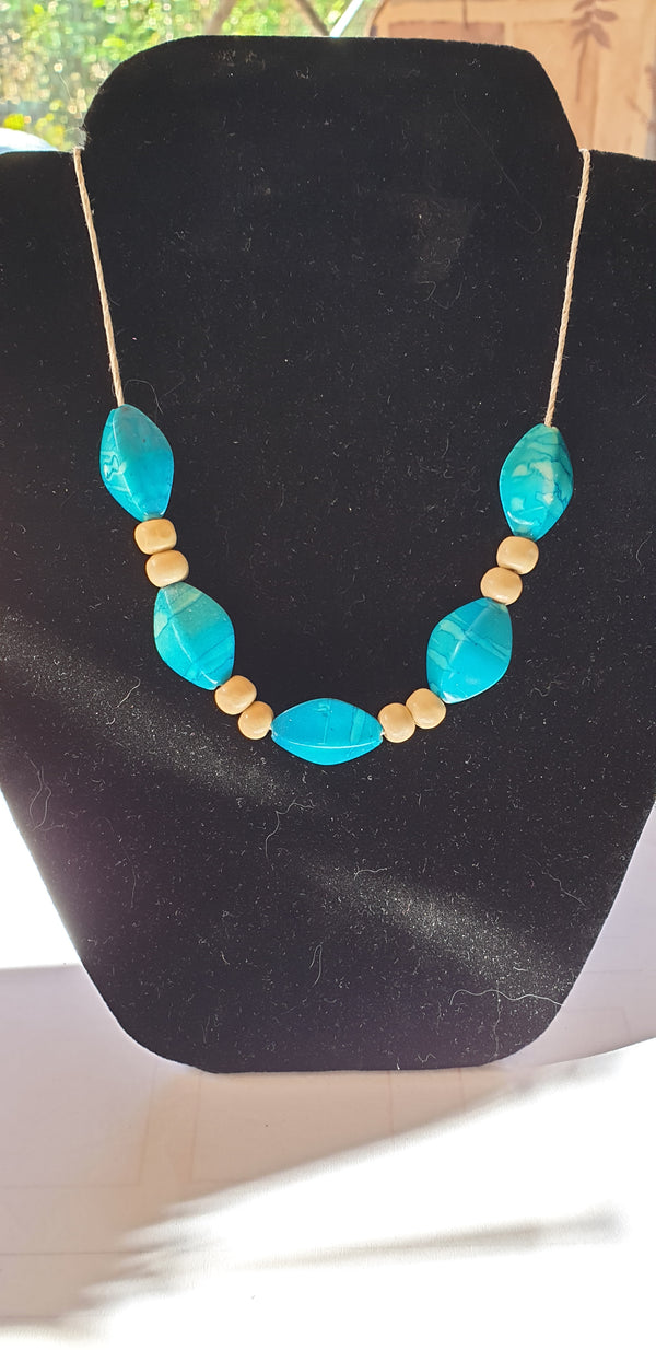 HMR Blue Coloured Neckalce