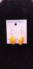 HMR Leaf Bead Gold Earring