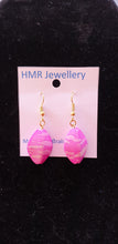HMR Leaf Bead Gold Earring