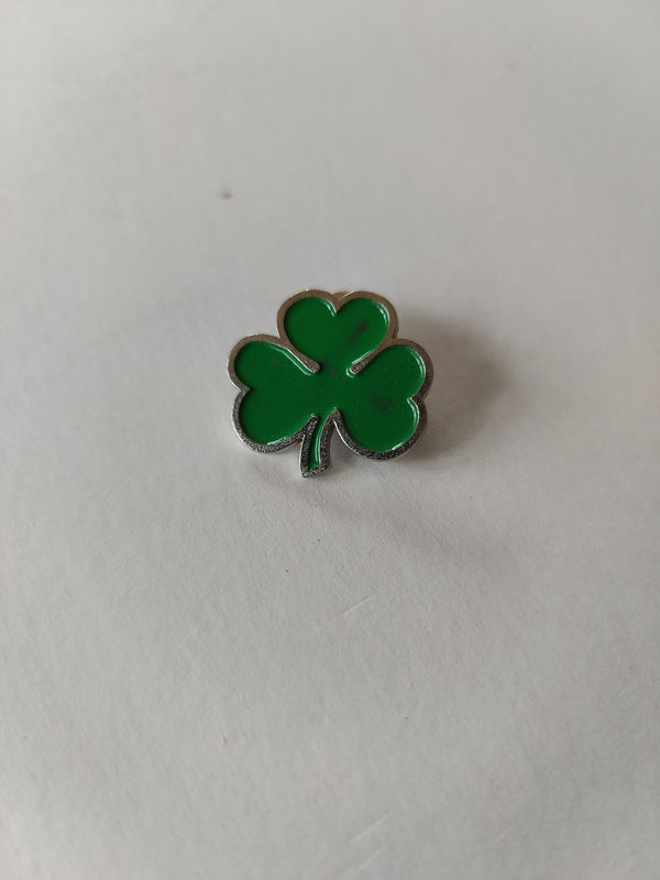 Shamrock lapel pin