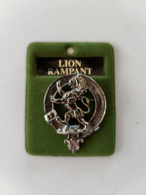 Rampant Lion hat badge