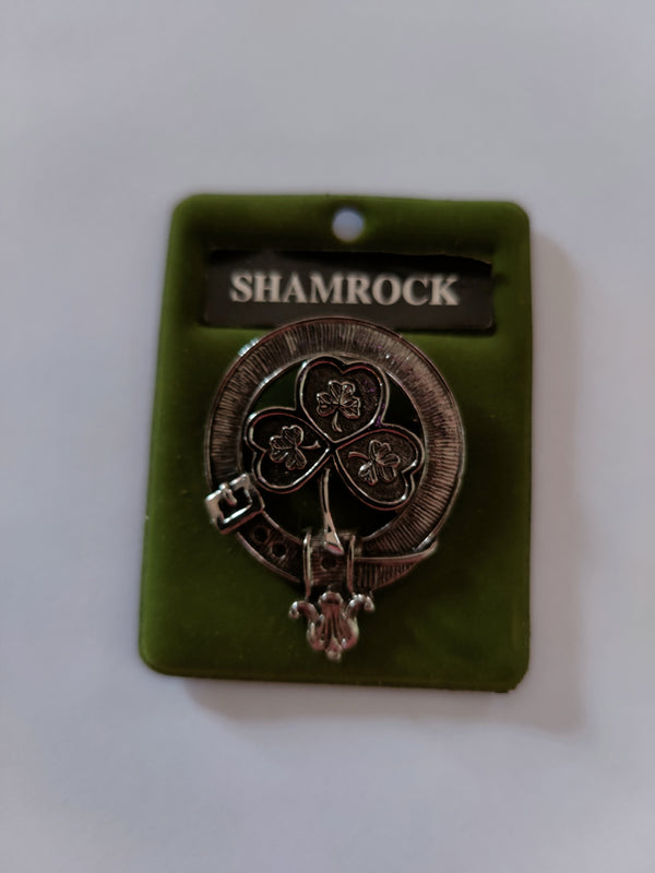 Shamrock Irish hat badge