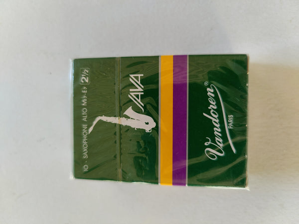 Vandoren Java Alto Saxophone reeds- strength 2.5