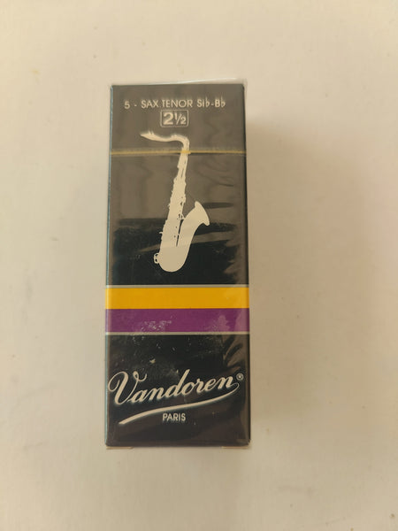 Vandoren traditional Tenor Saxophone reeds- strength 2.5