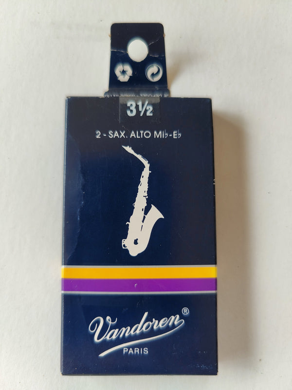 Vandoren traditional Alto saxophone twin pack of reeds- strength 3.5